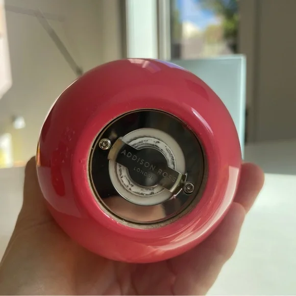 Addison Ross Chubbie Salt & Pepper Mills - Picture 7 of 7